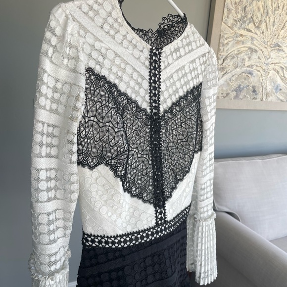 Gianni Bini Liv Mock Neck Lace Black & White Long Sleeve Dress XS | Ruffle Skirt - Picture 8 of 12